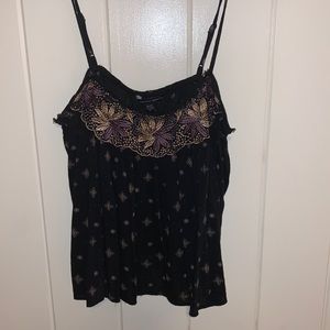 Embroidered Floral Tank